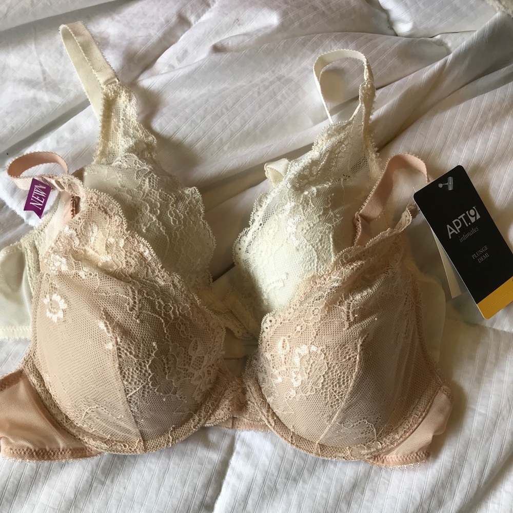 2 Lace push up bras